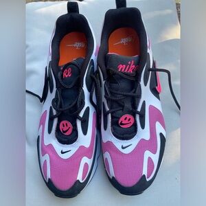 2019 Nike Air Max 200 Have a Nike Day Size10.5EUR42.5 Pink and White Smiley Face